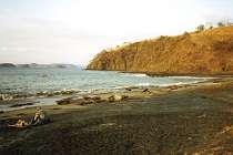 Ein schwarzer Strand (5K)