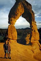 Ursula und Richard an der Delicate Arch