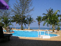 Sunset Resort: Pool 2005