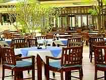 Khao Lak Seaview: Restaurant (7K)